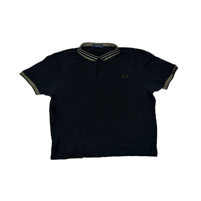 Fred Perry Poloshirt Schwarz / Oliv – Gestickter Laurel Wreath – Größe XL